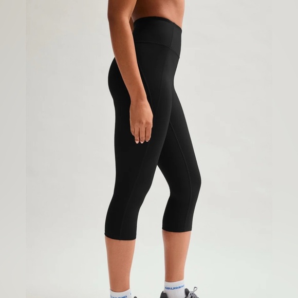 Girlfriend Collective Black Compressive High-Rise Leggings Cropped size Large - Picture 2 of 10